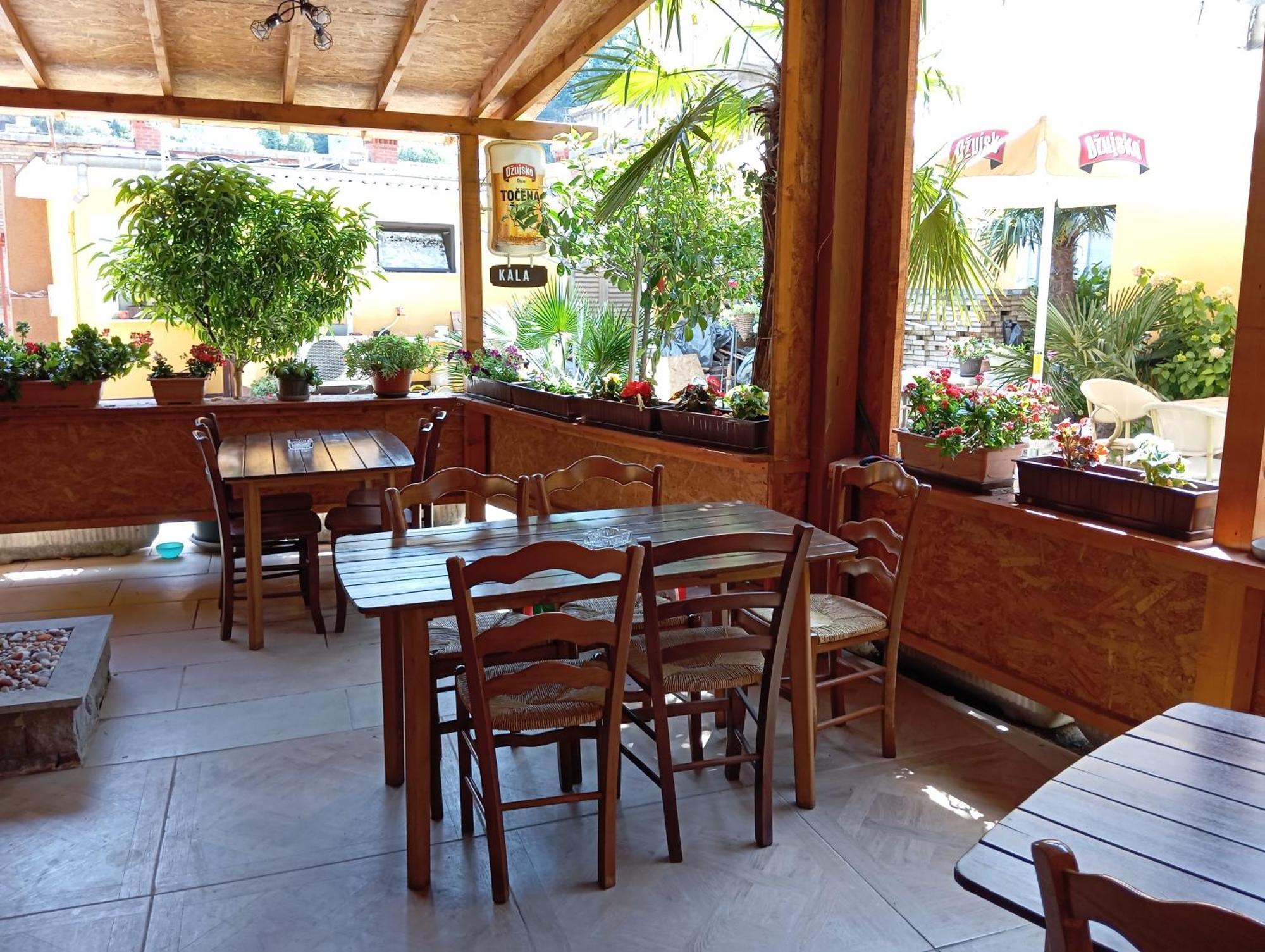 Hotel In Kala Rijeka Zewnętrze zdjęcie